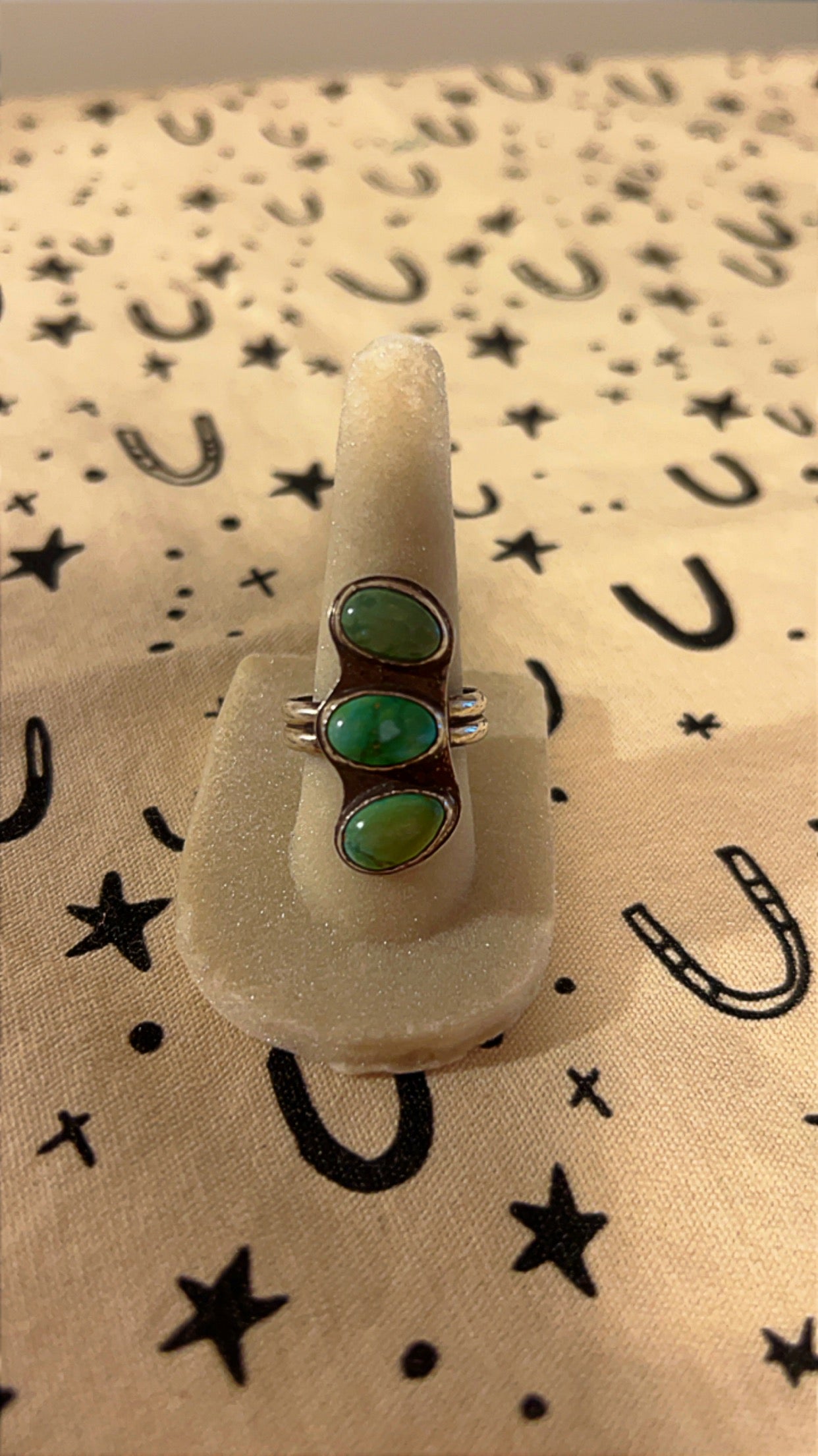 3 stone ring
