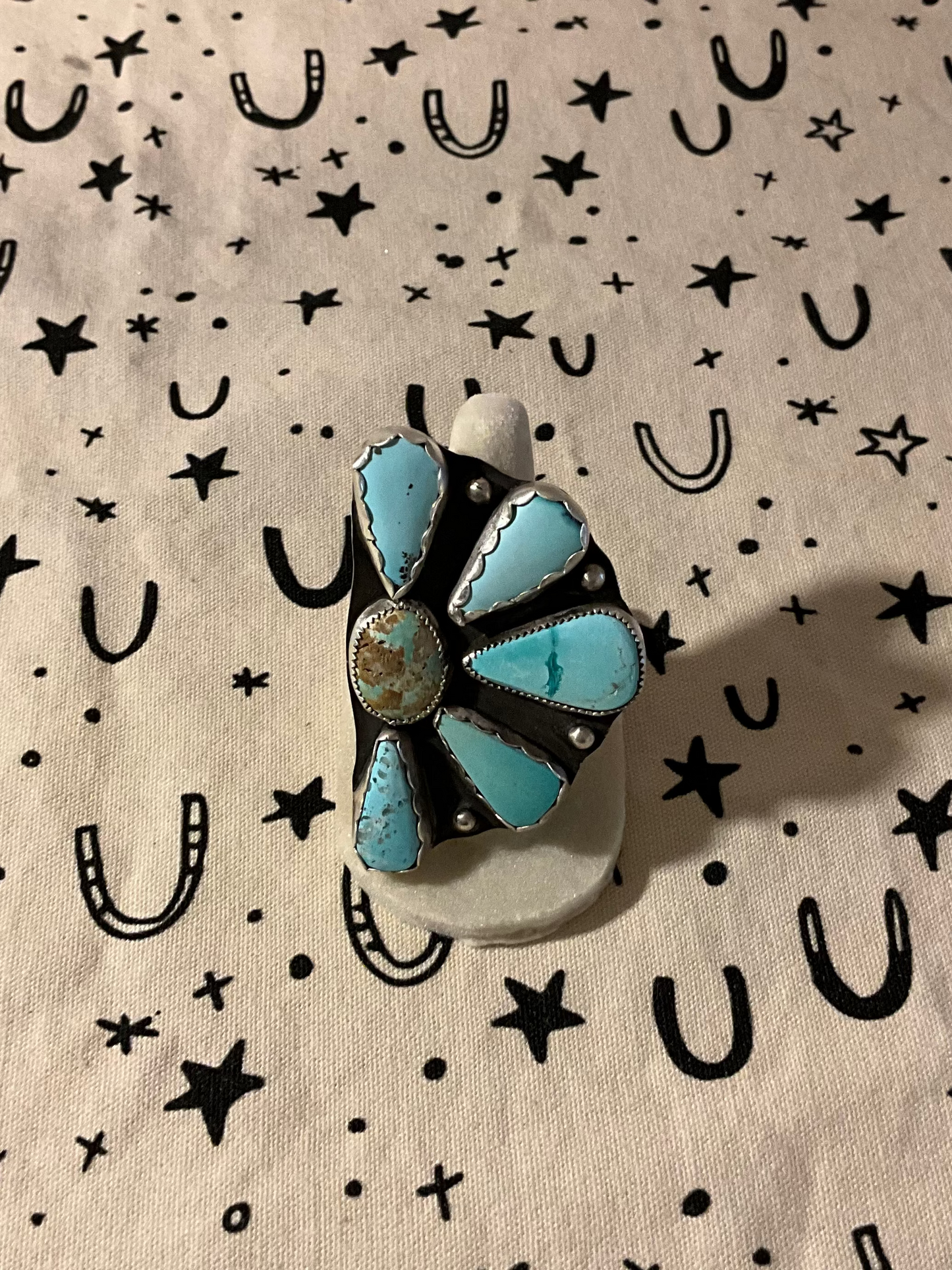 Cluster ring
